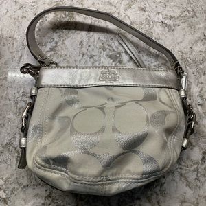 Vintage Small Coach silver/chrome purse